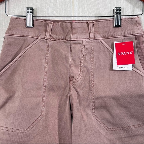 Spanx NWT Stretch Twill Shorts 6” Mauve Size XS - Picture 3 of 16